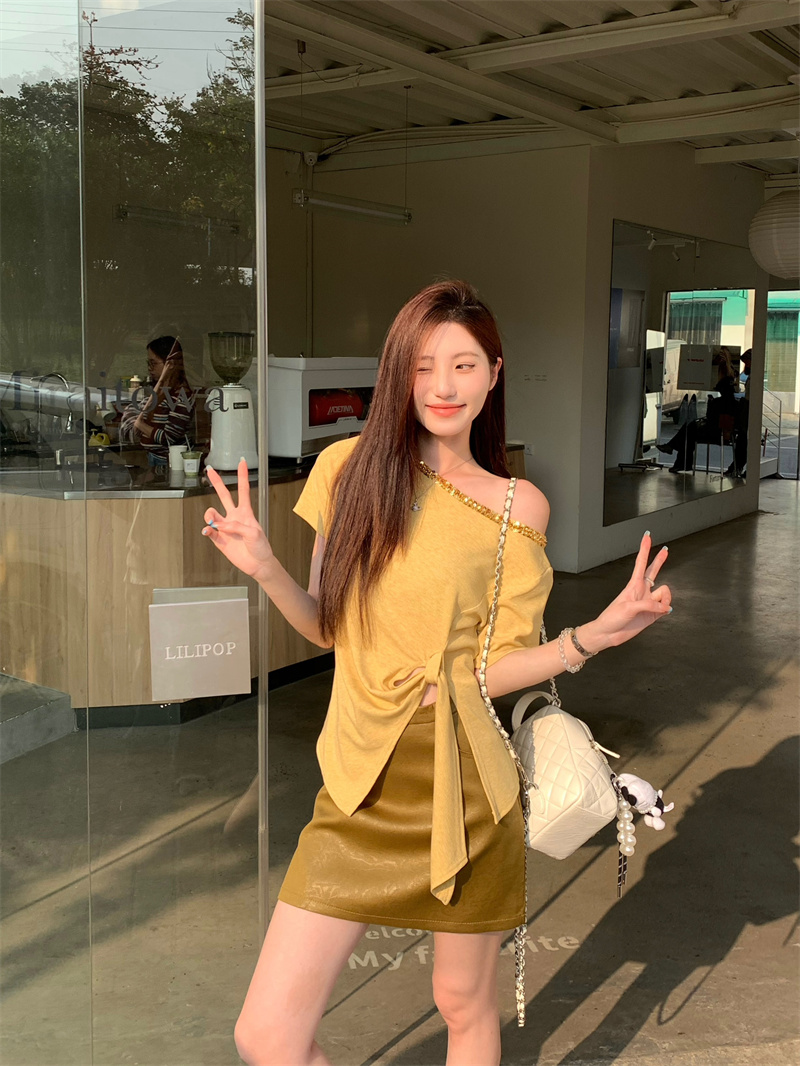 Women's Summer Sequin Irregular Lace-Up Short Sleeve T-Shirt and Skirt Two-Piece Set - Image 4