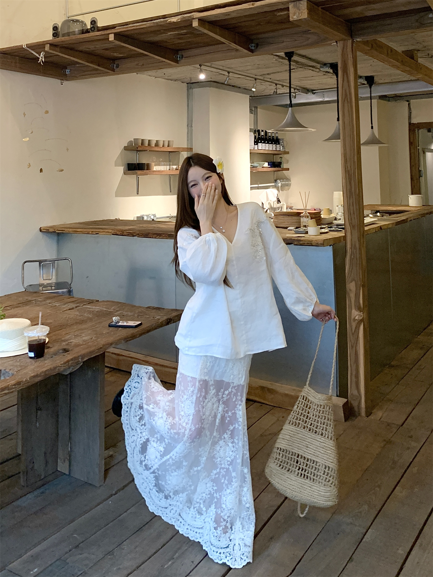 Sweet V-Neck Shirt and Lace Trim Skirt Two-Piece Set - Style 5d36e4