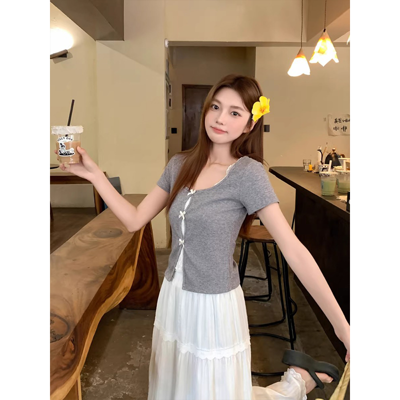 Women's Lace Spliced Faux Two-Piece Short Sleeve T-Shirt Summer 2026 Design Short Cropped Top for Petite - Image 4