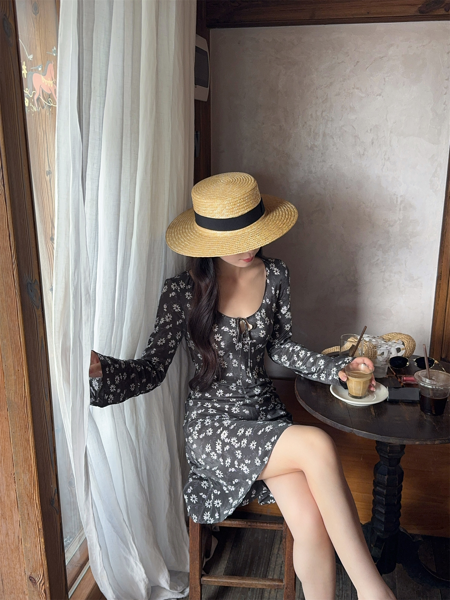 Floral V-Neck Bell Sleeve A-Line Short Dress - Image 4